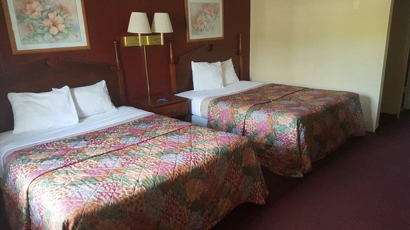 Budget Inn Carthage-浴室