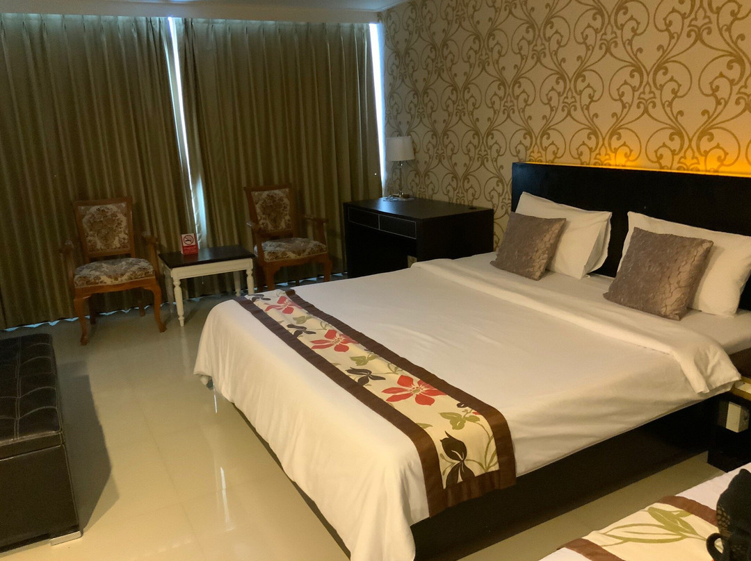 The Singora Hotel主图