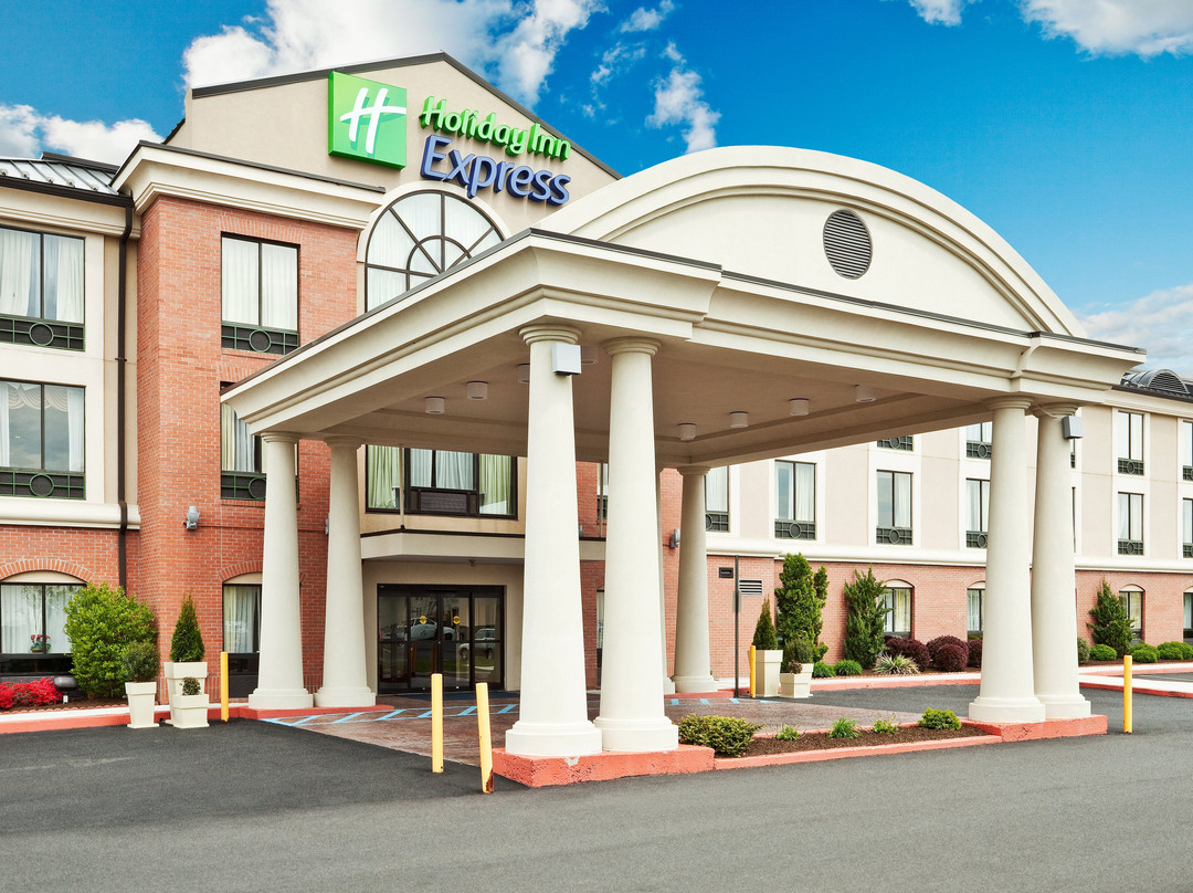 Holiday Inn Express & Suites Quakertown by IHG主图