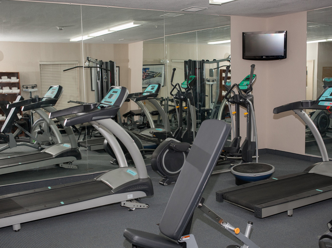 Candlewood Suites Logan By IHG主图