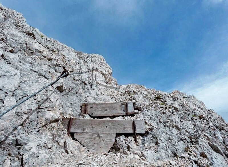 Monte Serauta-罗卡皮耶托雷必去景点
