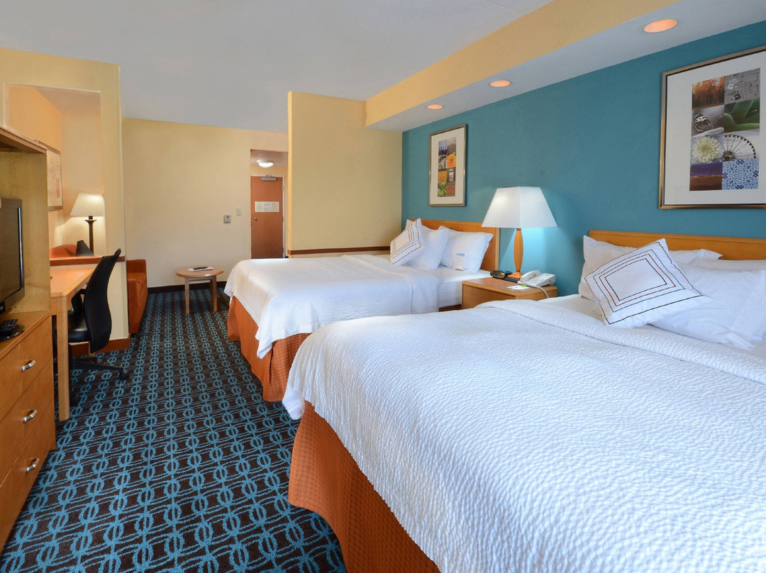 Fairfield by Marriott Inn & Suites Roanoke Hollins/I-81主图