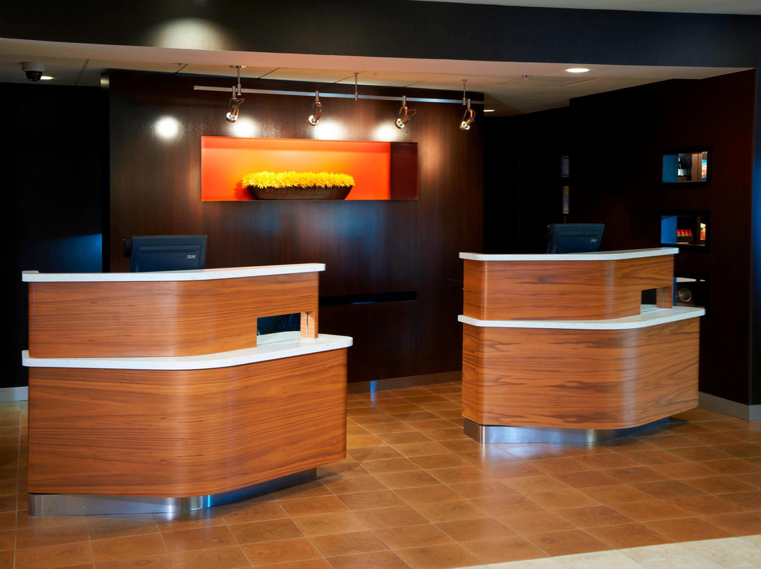 罗克福德万怡酒店主图