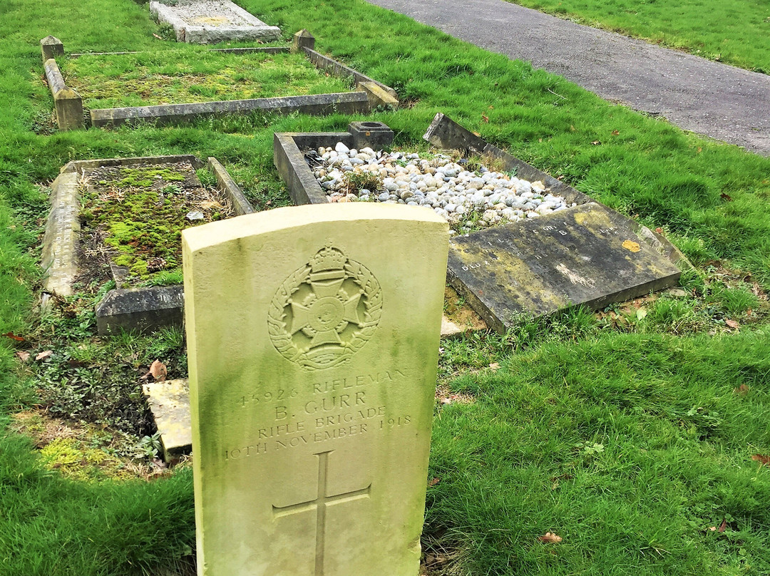 Commonwealth War Graves, Sissinghurst景点图片