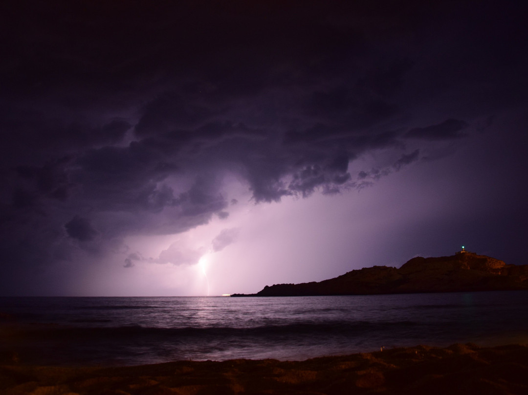 Phare de la Pietra-Ile Rousse必去景点