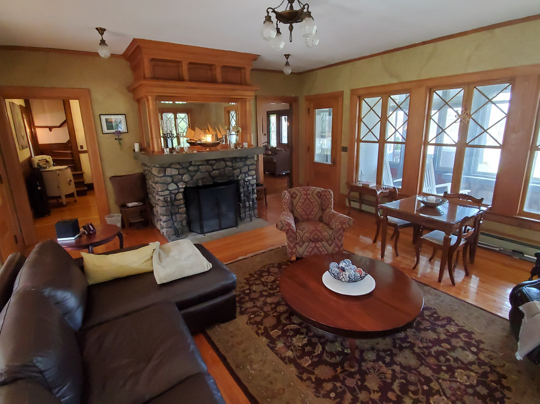 The Mulburn Inn主图