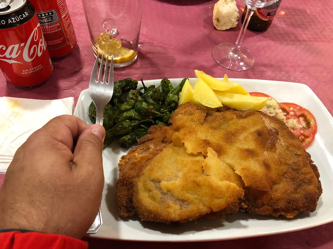 Complejo O Pineiral主图