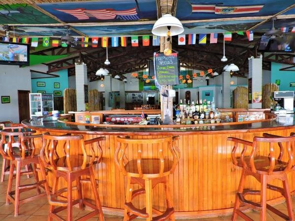 Fish Hook Marina & Lodge主图