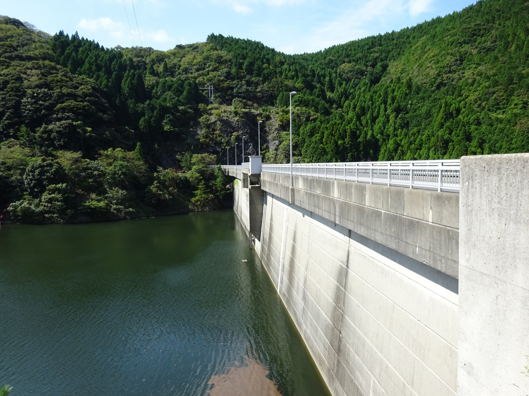 Yuzuruha Dam Park-南淡路市必去景点