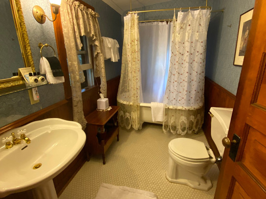 1899 Wright Inn and Carriage House主图