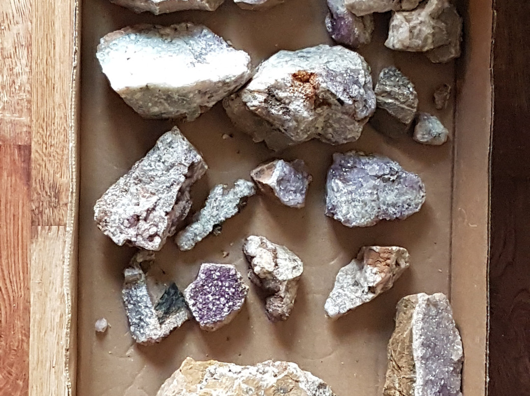Diamond Willow Amethyst Mine-Shuniah必去景点
