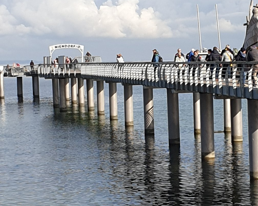 Seebrücke Niendorf景点图片