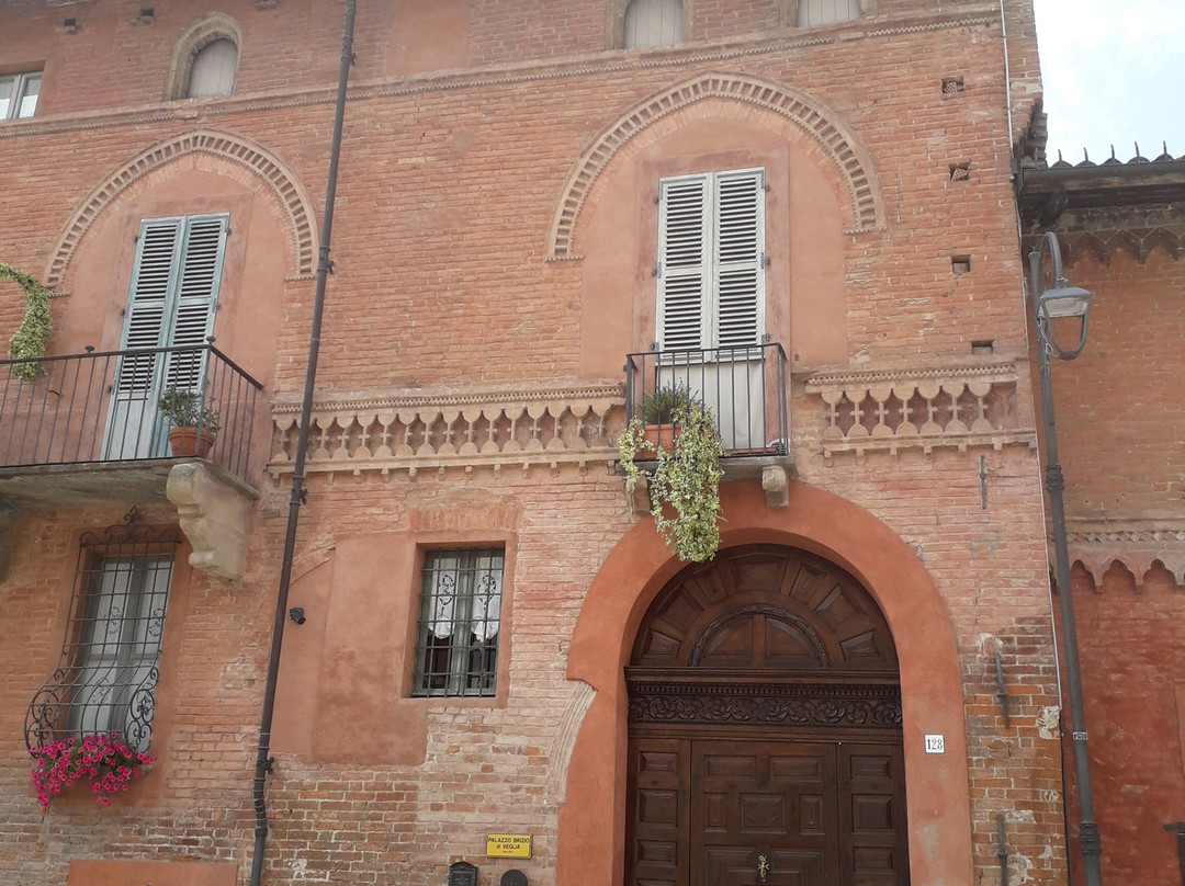 Centro Storico di Cherasco景点图片