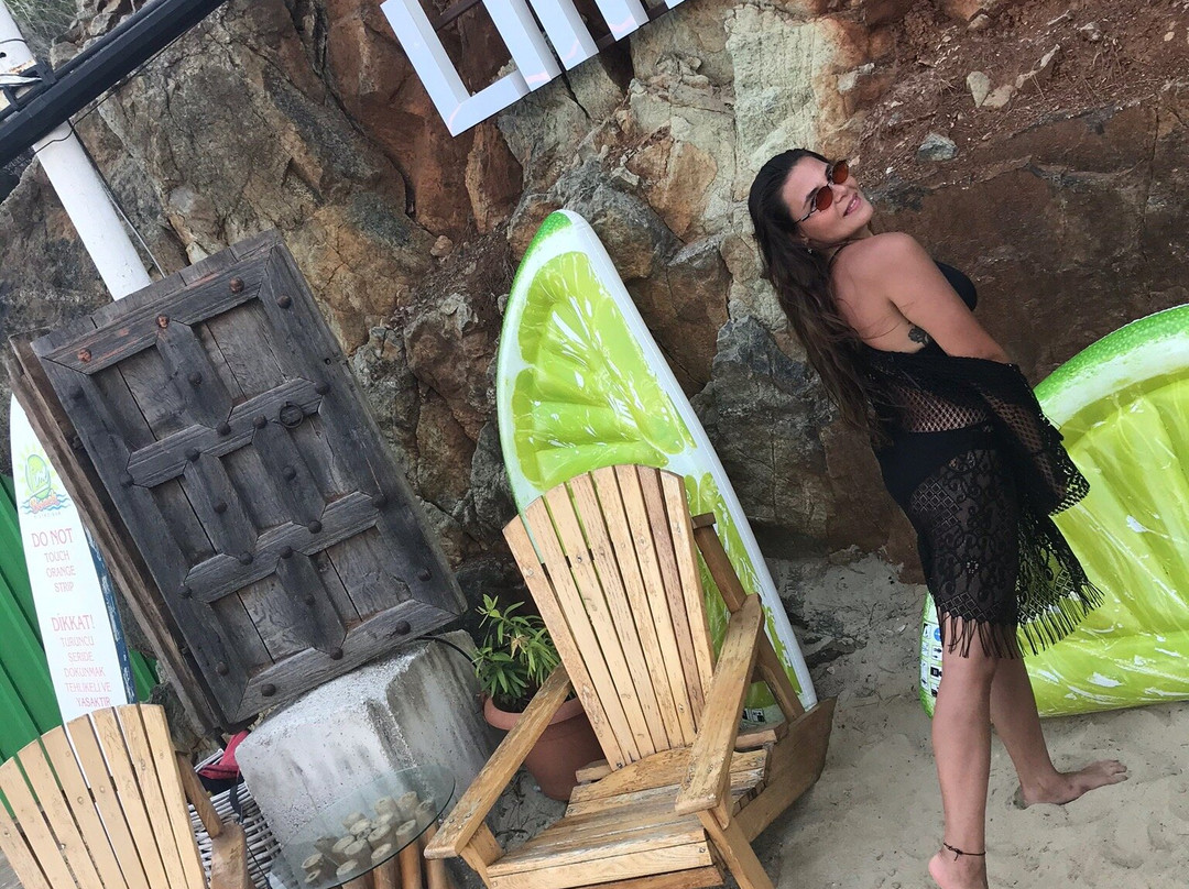 Lime Beach Club-戈西克必去景点