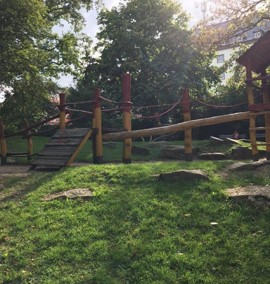 Spielplatz Am Longoliusplatz