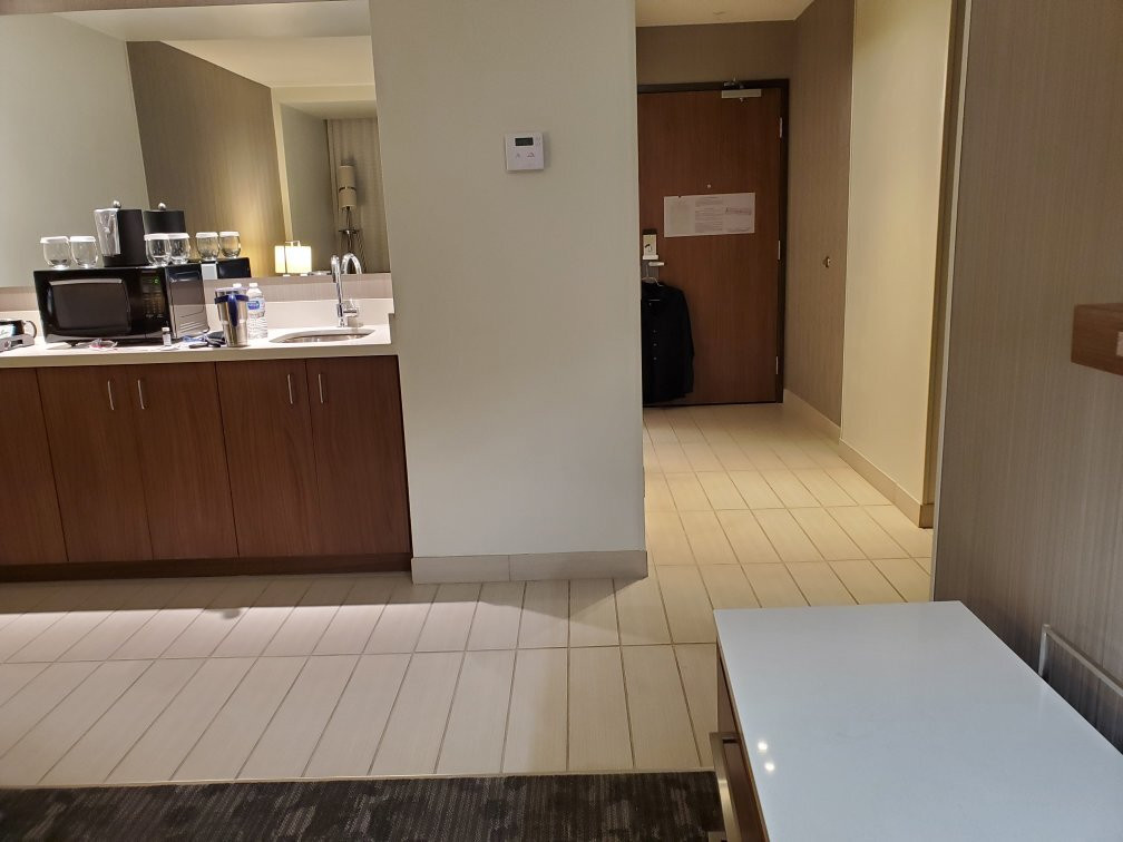 奥马哈东康瑟尔布拉夫斯万怡酒店
