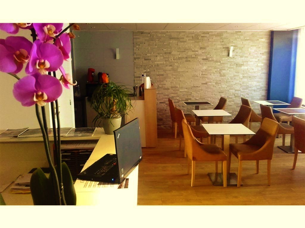 Modern'Hotel主图