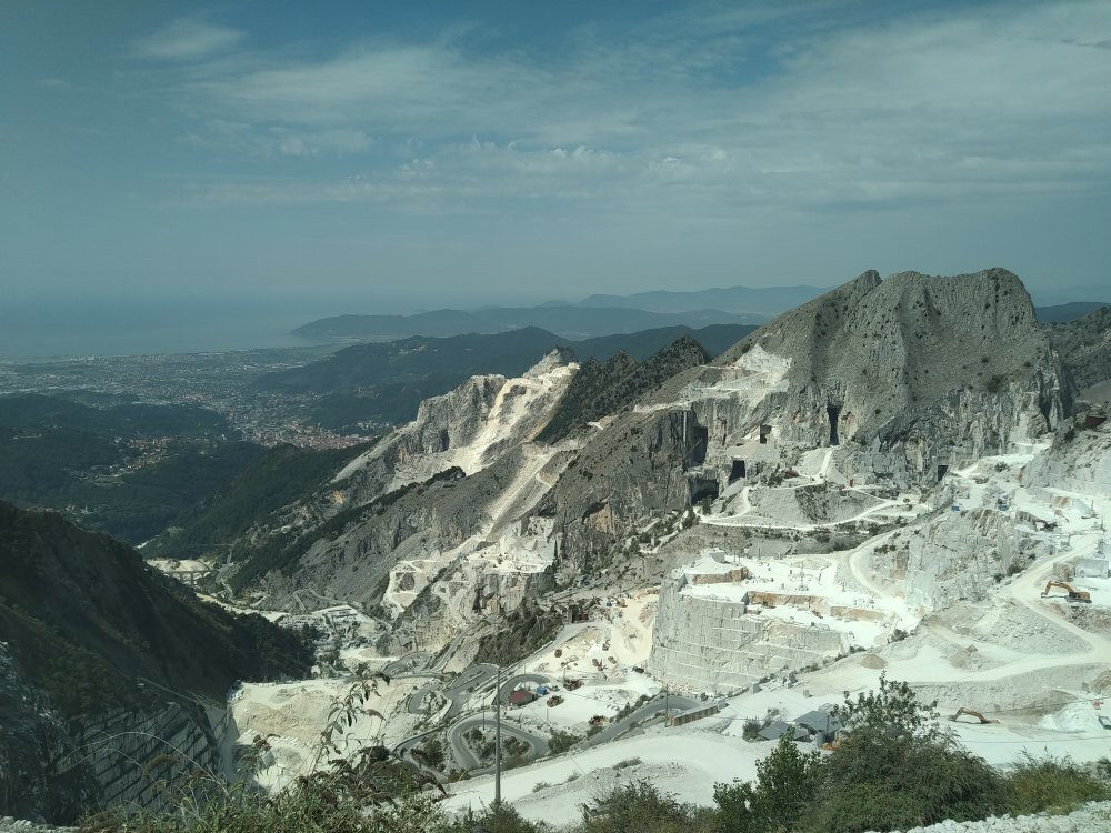 Cave di Marmo Tours景点图片
