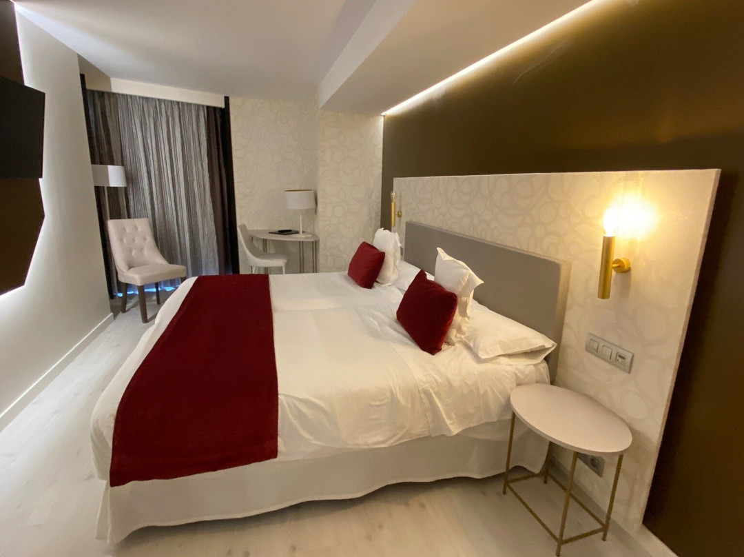 Hotel Cardenal主图