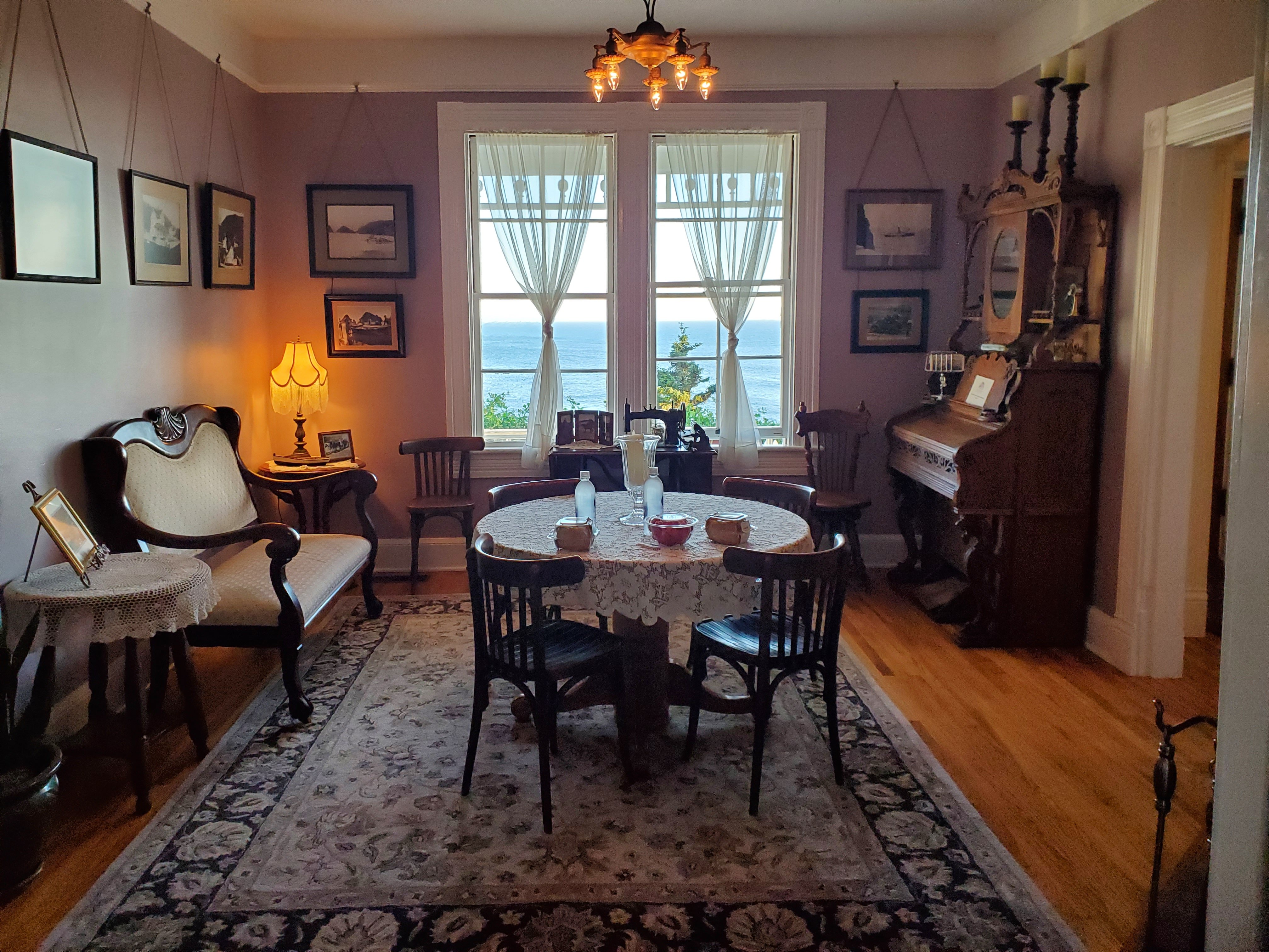 Heceta Lighthouse Bed and Breakfast-餐饮