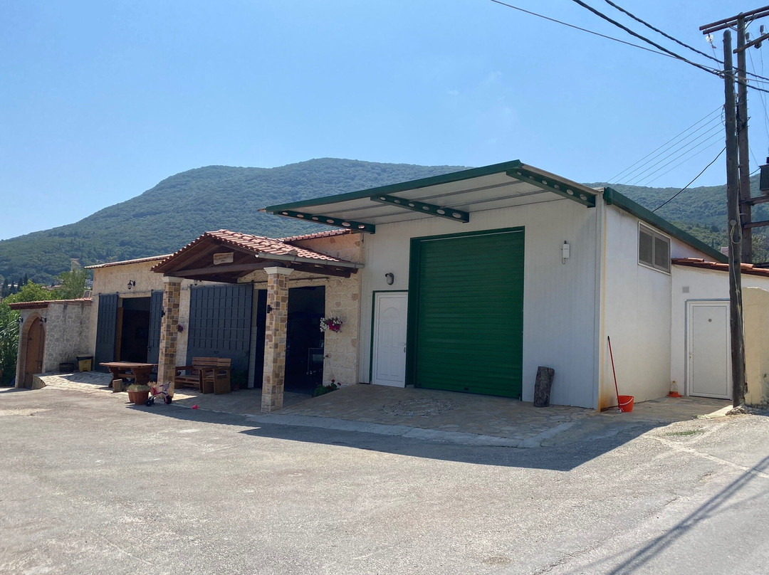 The Governor's Olive Mill-Agios Matheos必去景点