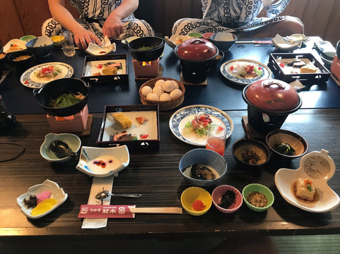 旬樹庵菊水主图