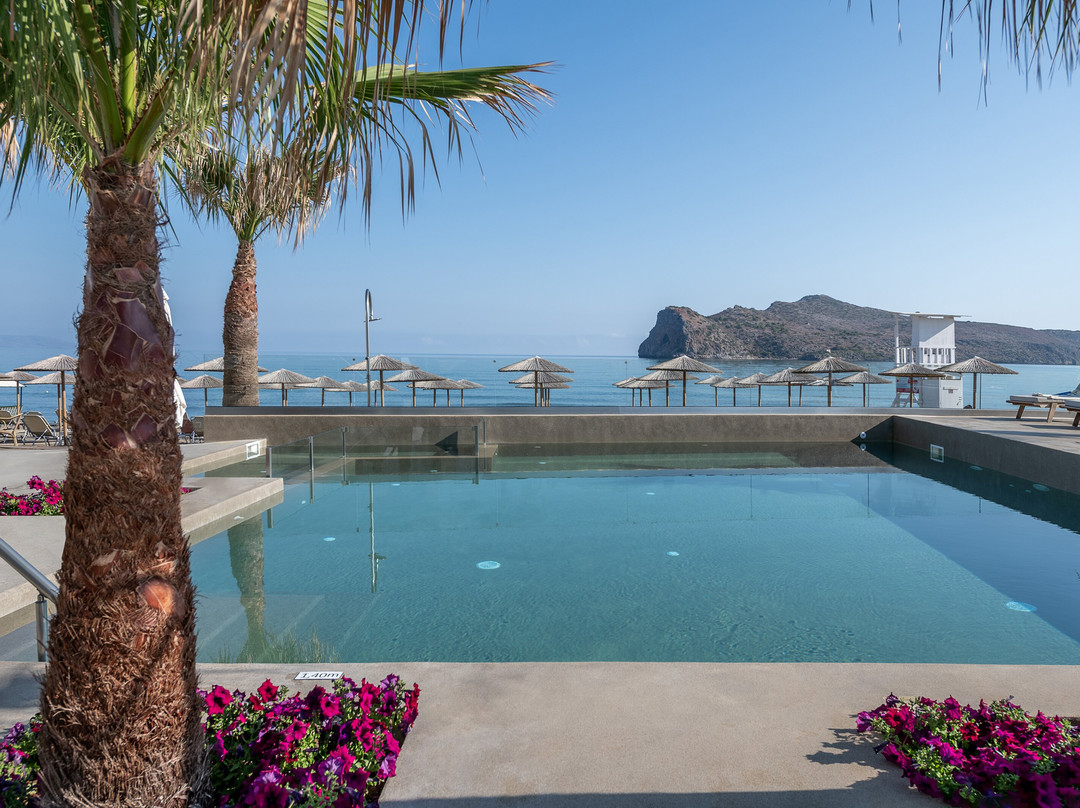Vergina Beach Hotel主图