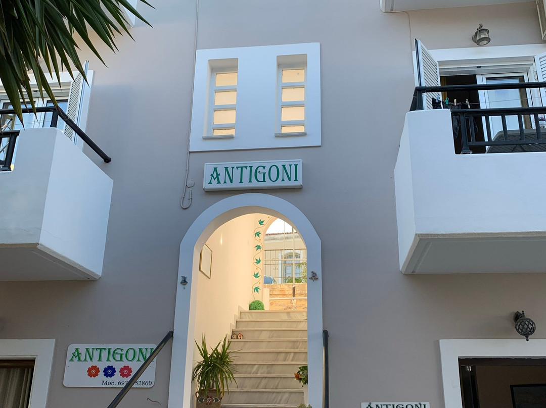 Antigoni Hotel主图