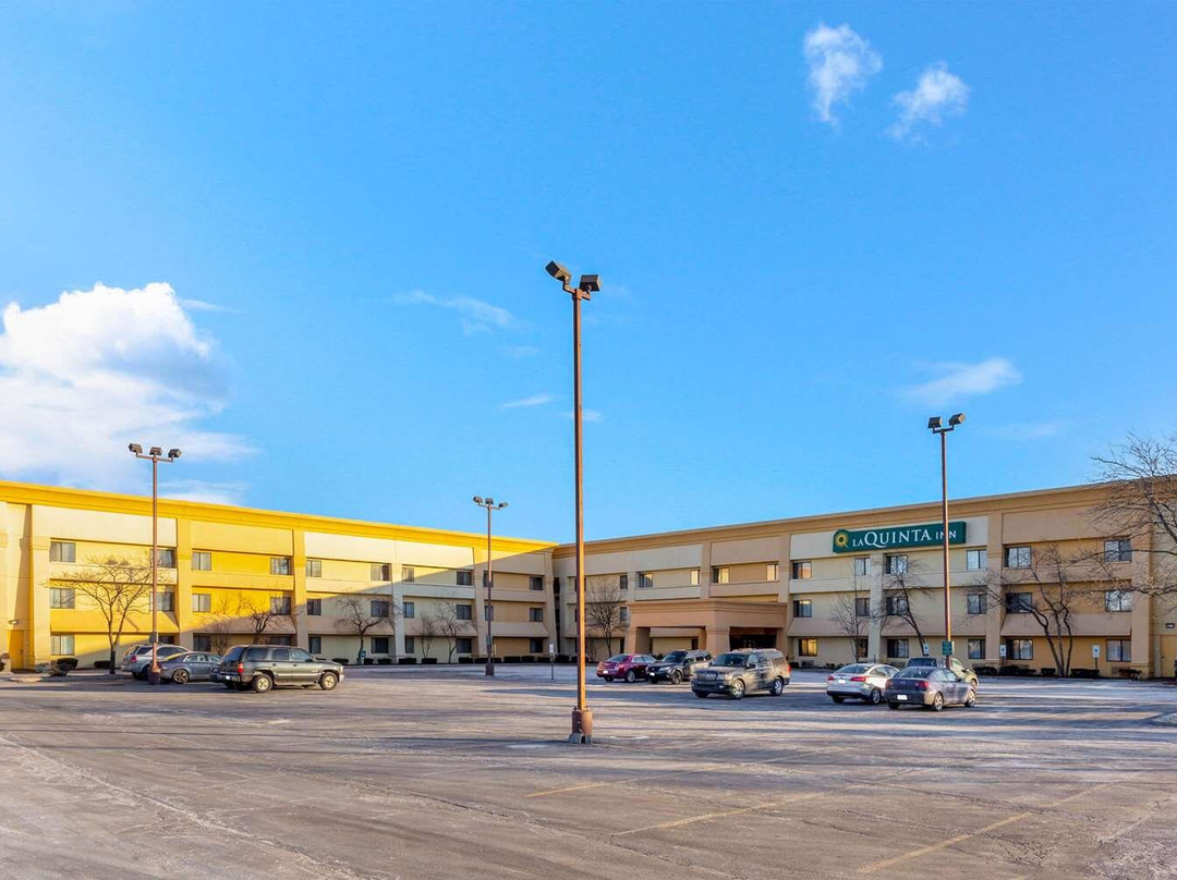 La Quinta Inn by Wyndham Chicago Willowbrook主图