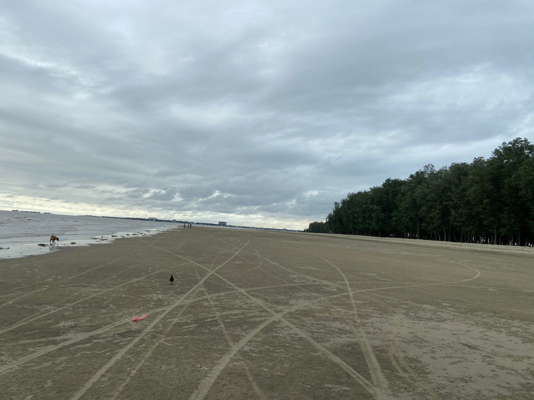 Parki Beach-Anwara必去景点