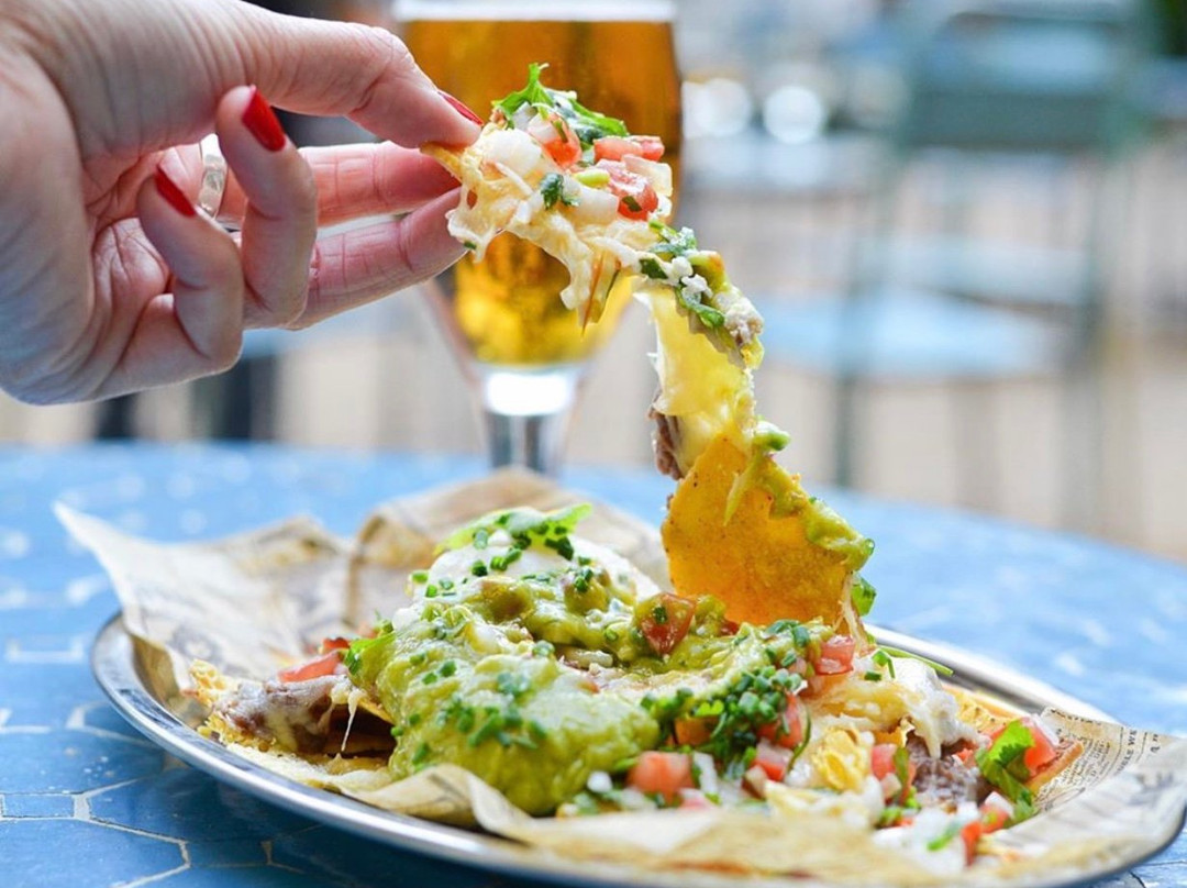 Hostal l'Estrella主图