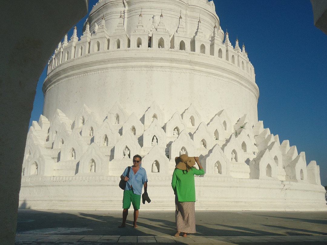 Hsinbyume Pagoda-敏贡古城必去景点