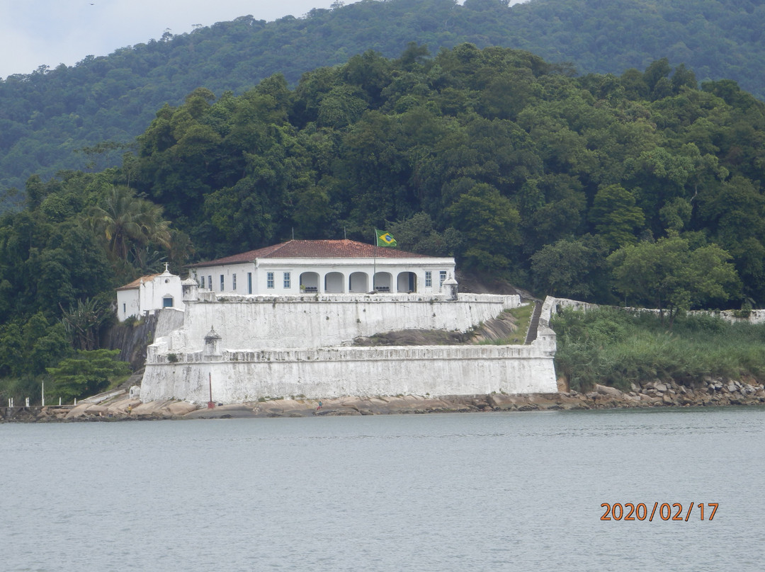 Fortaleza de Santo Amaro da Barra Grande-瓜鲁雅必去景点