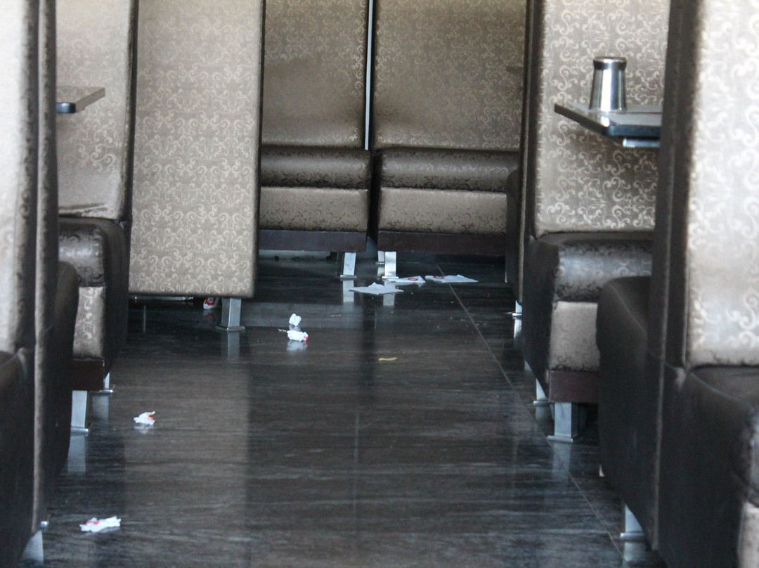 Atharva Hotel主图