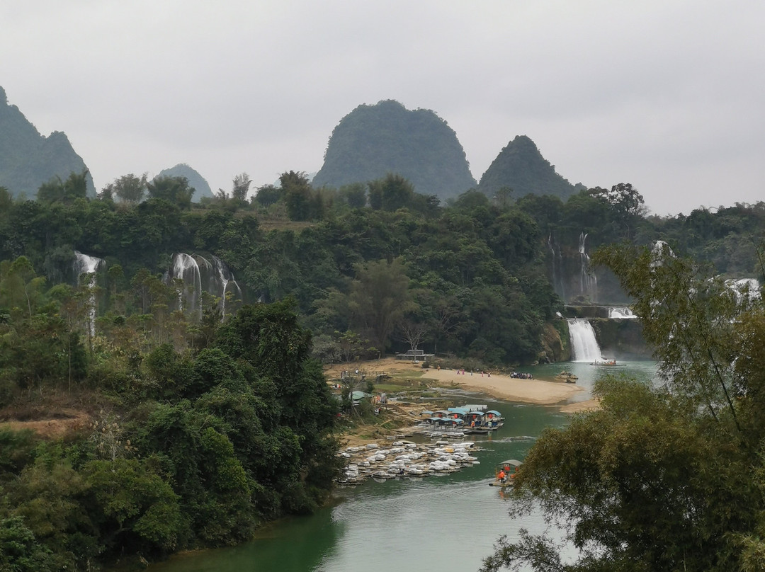 中国和越南边境友谊之路景点图片