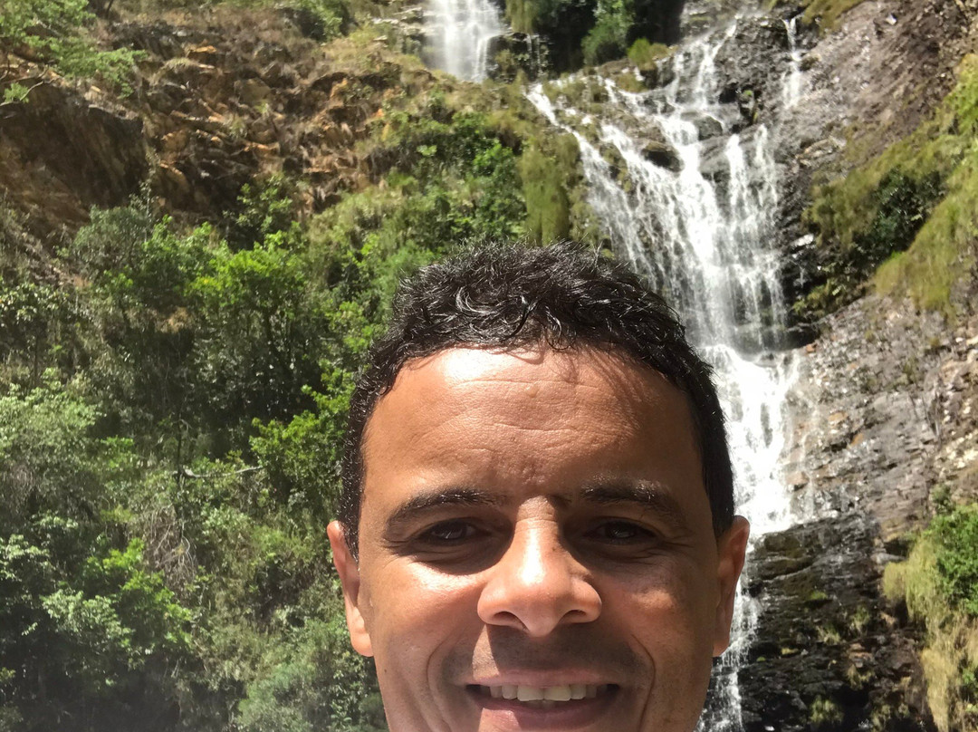 Farofa Waterfall景点图片