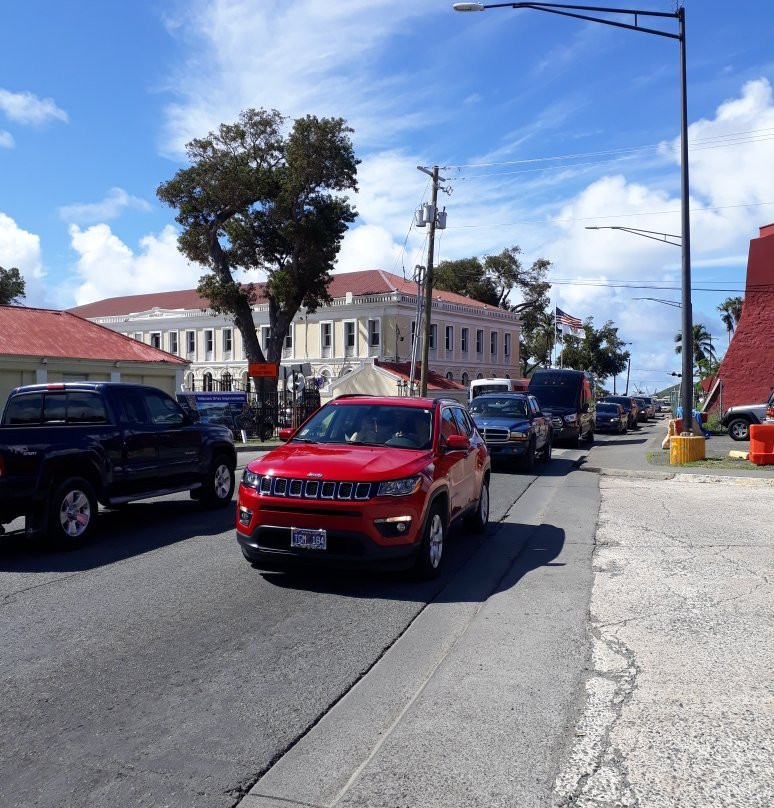 Waterfront Highway-夏洛特阿马利亚必去景点