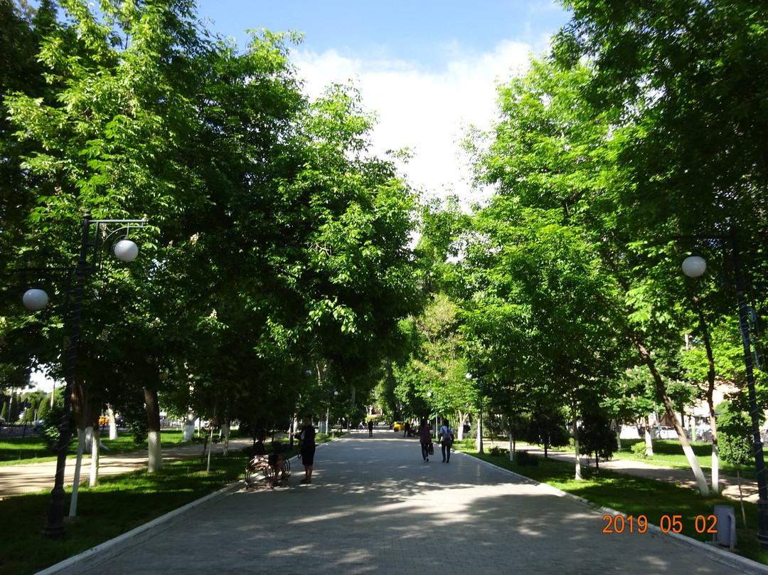University Boulevard-撒马尔罕必去景点