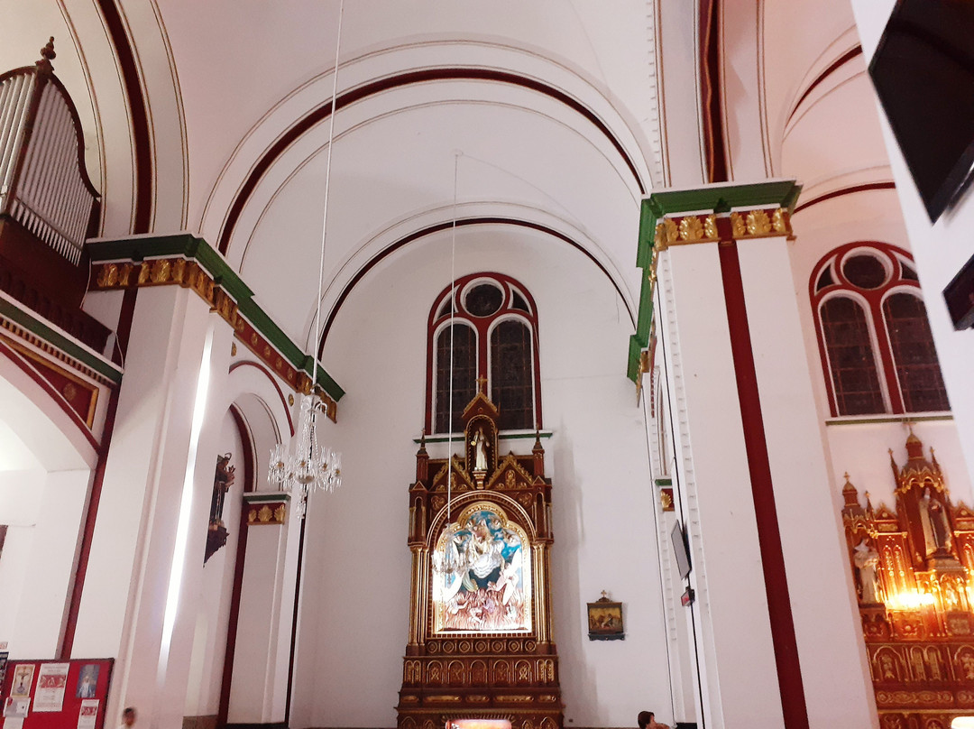 Basilica del Senor de los Milagros de Buga景点图片