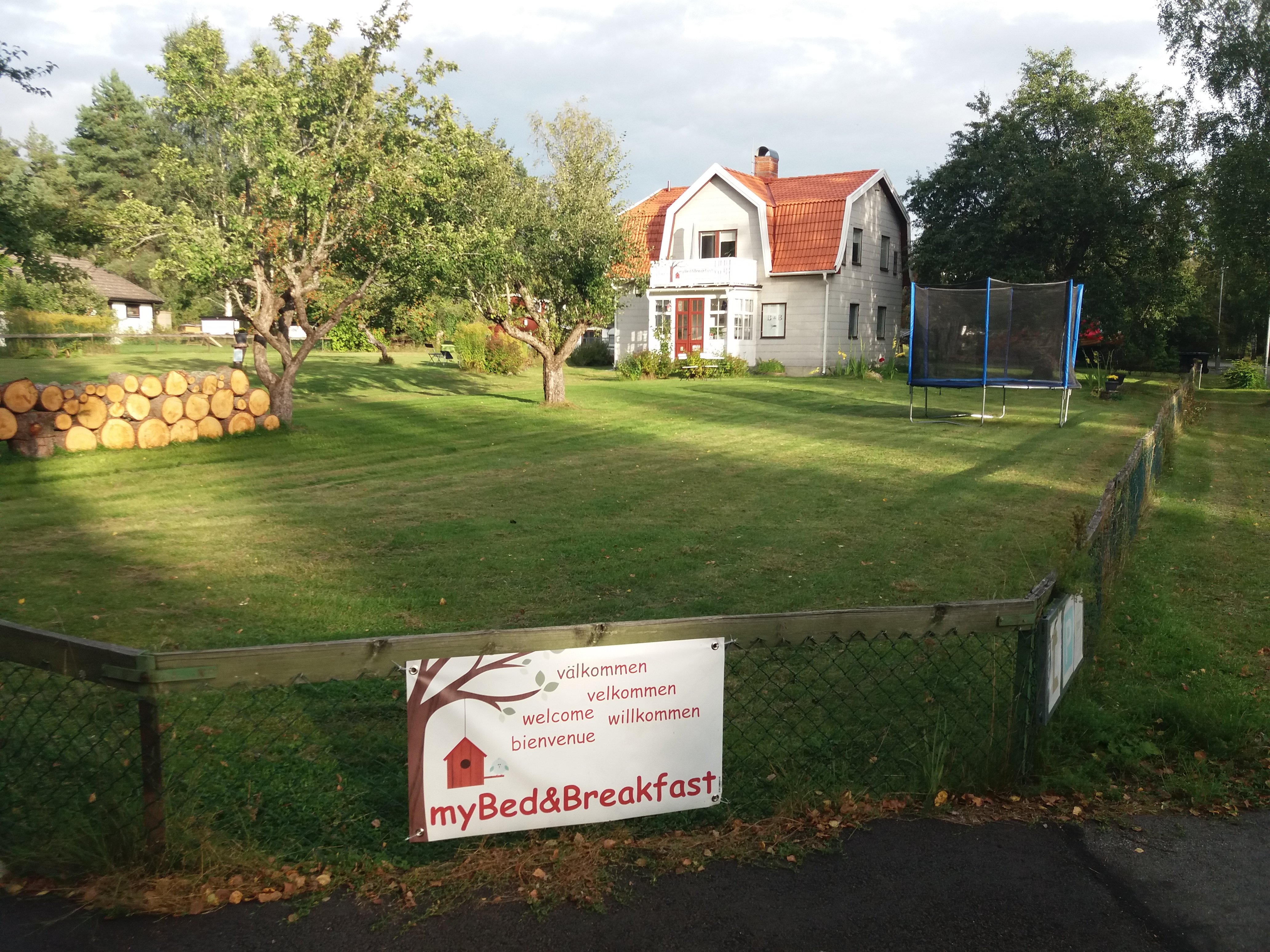myB&B & Guesthouse Lonneberga-Silverdalen-官方