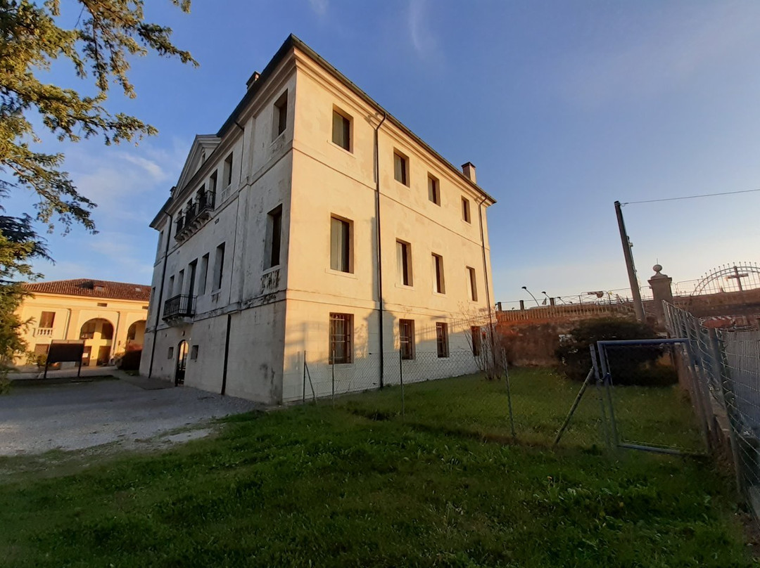 Villa Foscarini Erizzo a Pontelongo景点图片