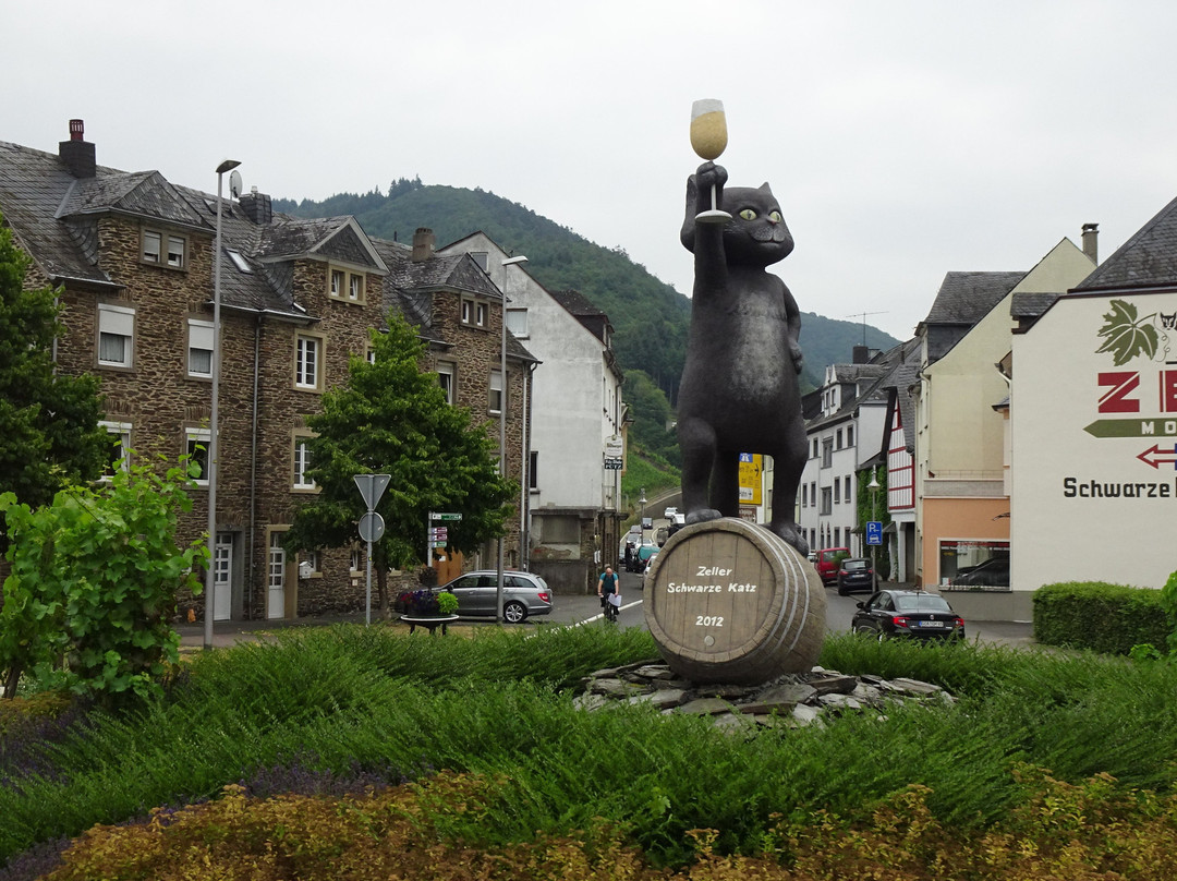 Figur der "Zeller Schwarze Katz"-Zell (Mosel)必去景点