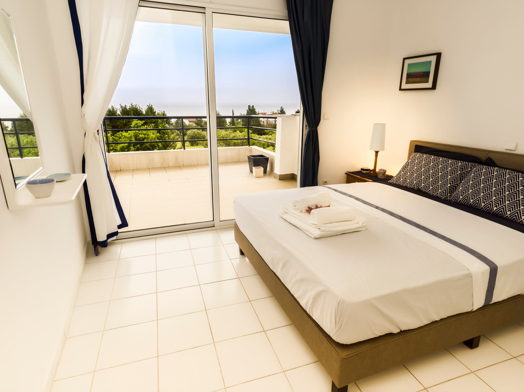 Kahlenberg Apartments主图