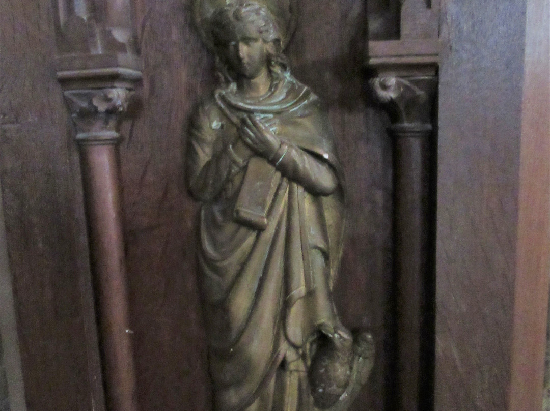 Eglise Saint-Martin-Trigueres必去景点