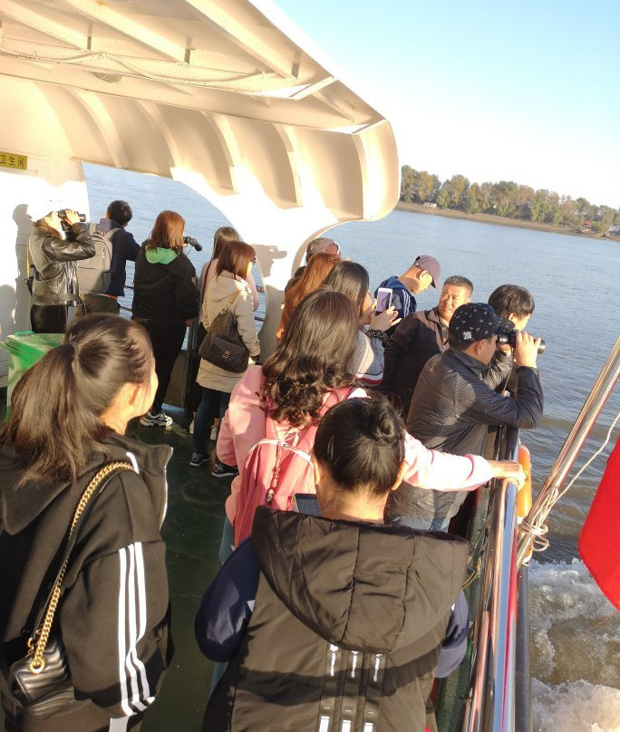 鸭绿江游船-丹东市必去景点