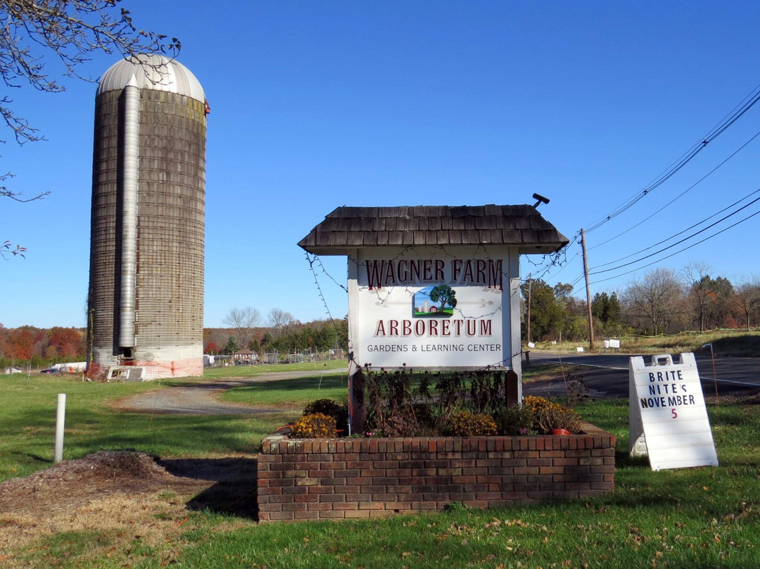 Wagner Farm Arboretum景点图片