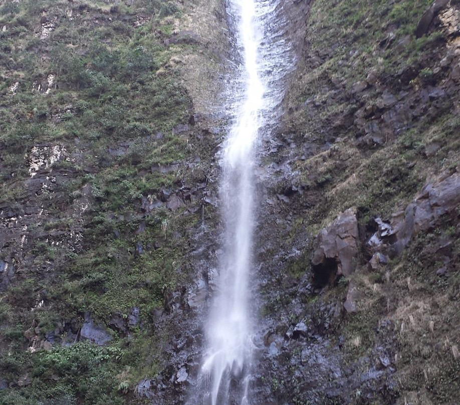 Hanakoa Falls景点图片