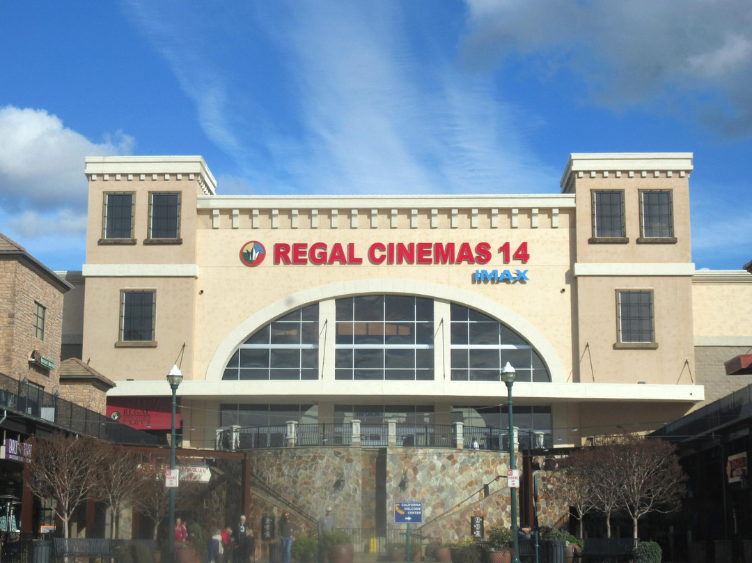 Regal Cinemas El Dorado Hills 14 & IMAX景点图片