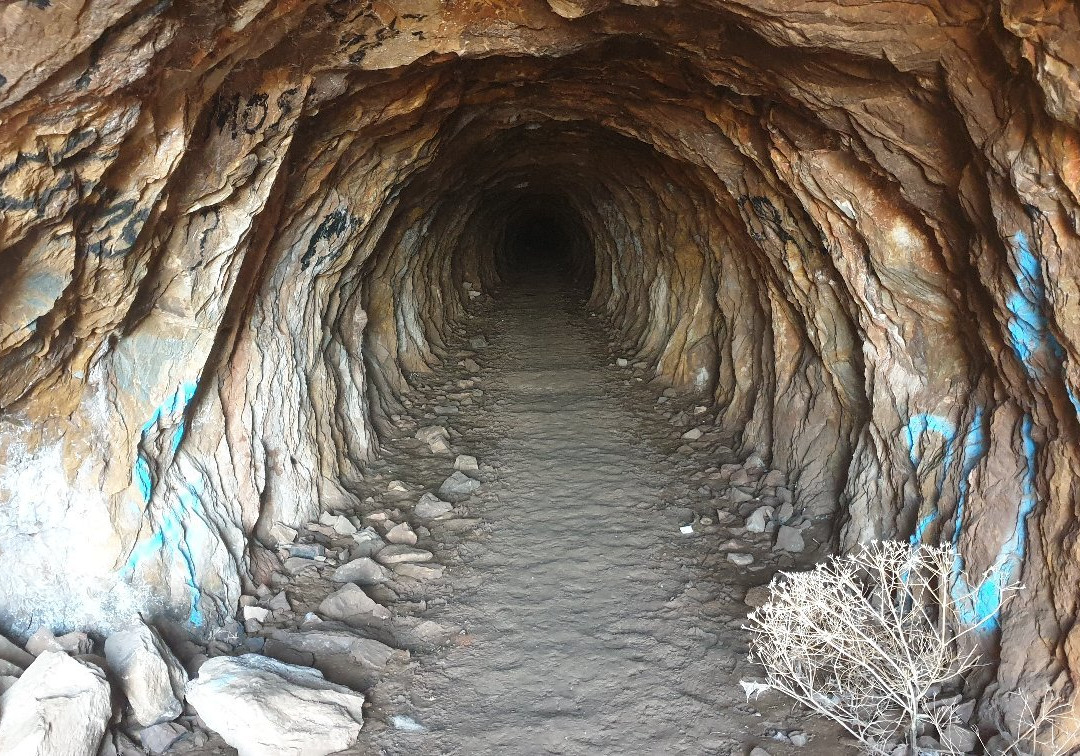 Cueva del Agua-Torre-Pacheco必去景点