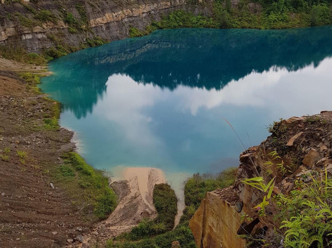 Danau Biru Sawahlunto景点图片